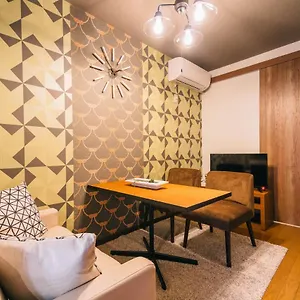 Ikidane House Kyobashi アパート 大阪市